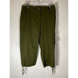 NWT Olive Green Cargo Capri Pants Size 14 Gorpcore Utility Outdoor